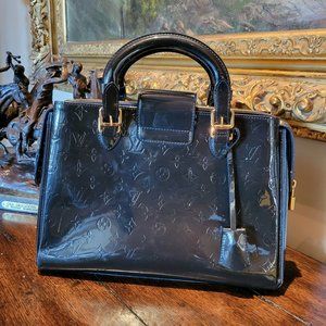 Louis Vuitton Amarante Monogram Vernis Melrose Avenue Bag